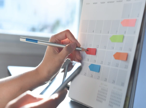 Cómo organizar ideas para convertirlas en proyectos viables